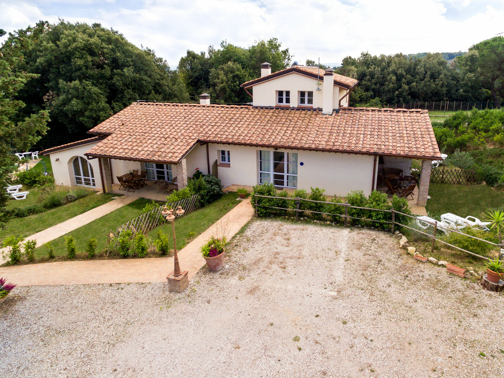 Borgo Le Colline Luxury Agriturismo In Tuscany Gambassi Terme Exteriér fotografie